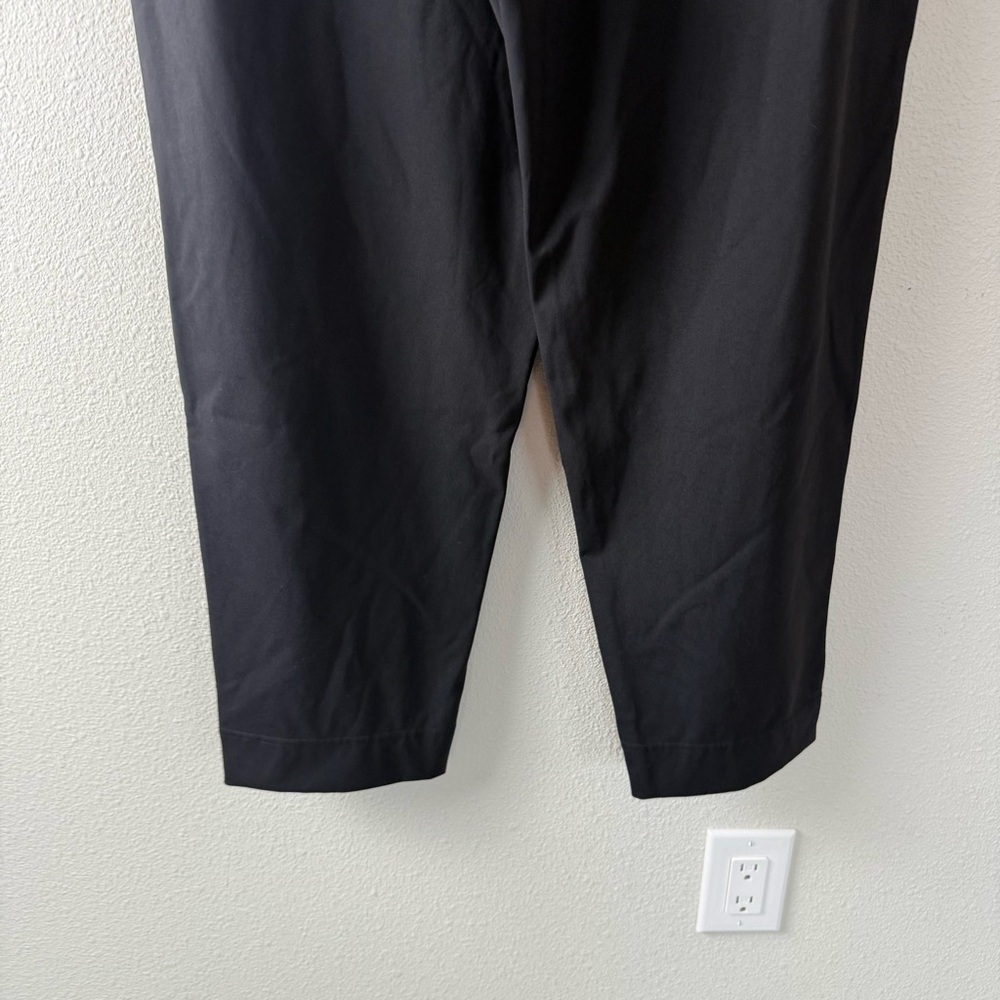 Lululemon Tapered-Leg Mid-Rise Pant 7/8 Length Luxtreme Black Women’s Large - Picture 9 of 11